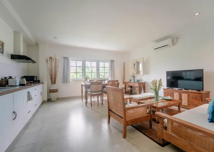 Umalas Suites